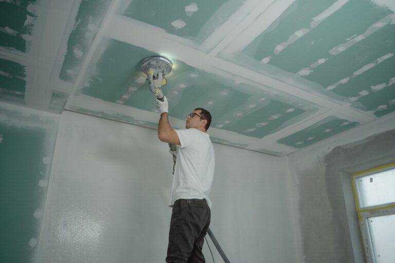 Drywall Fixers Near Me in London: Cost and Who to Call