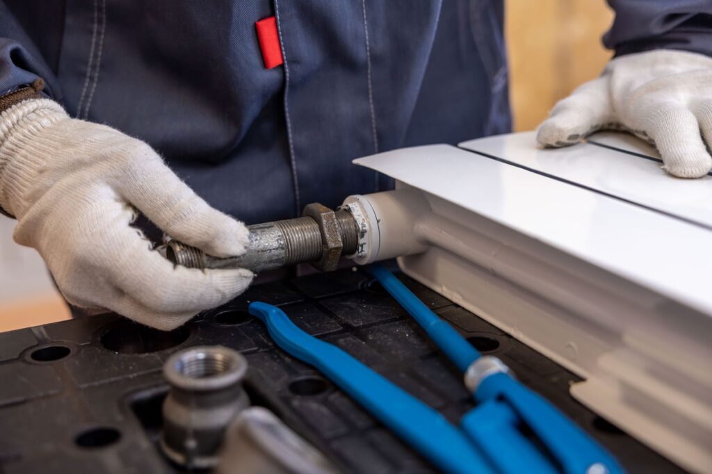 Plumbers Near Me in London: Who to Call and What It Costs