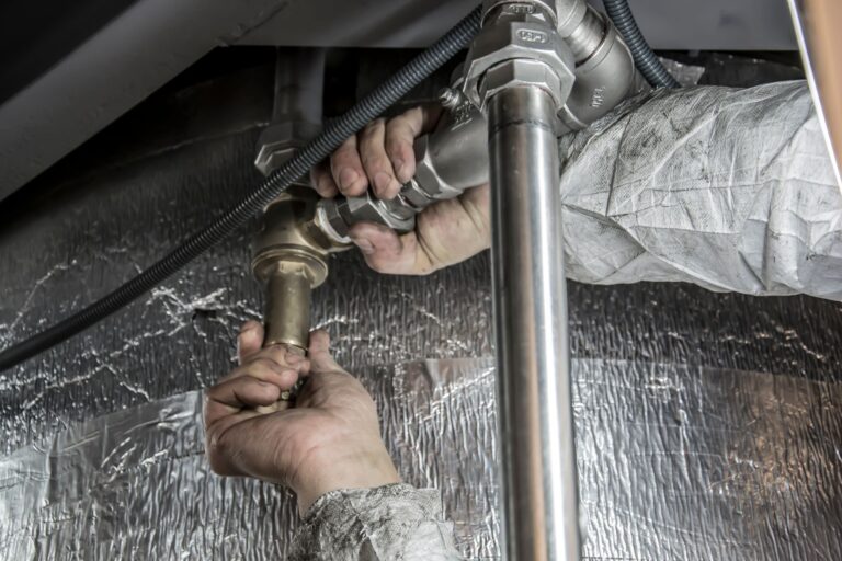 Plumbers Near Me in London: Who to Call and What It Costs
